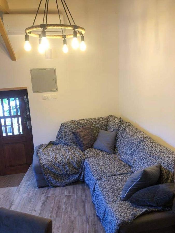 To Spiti Tou Faliari Platanistasa Экстерьер фото